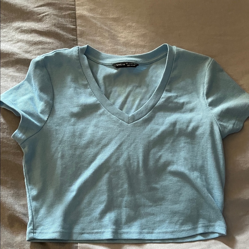 Crop Tops - Picture 9 of 12
